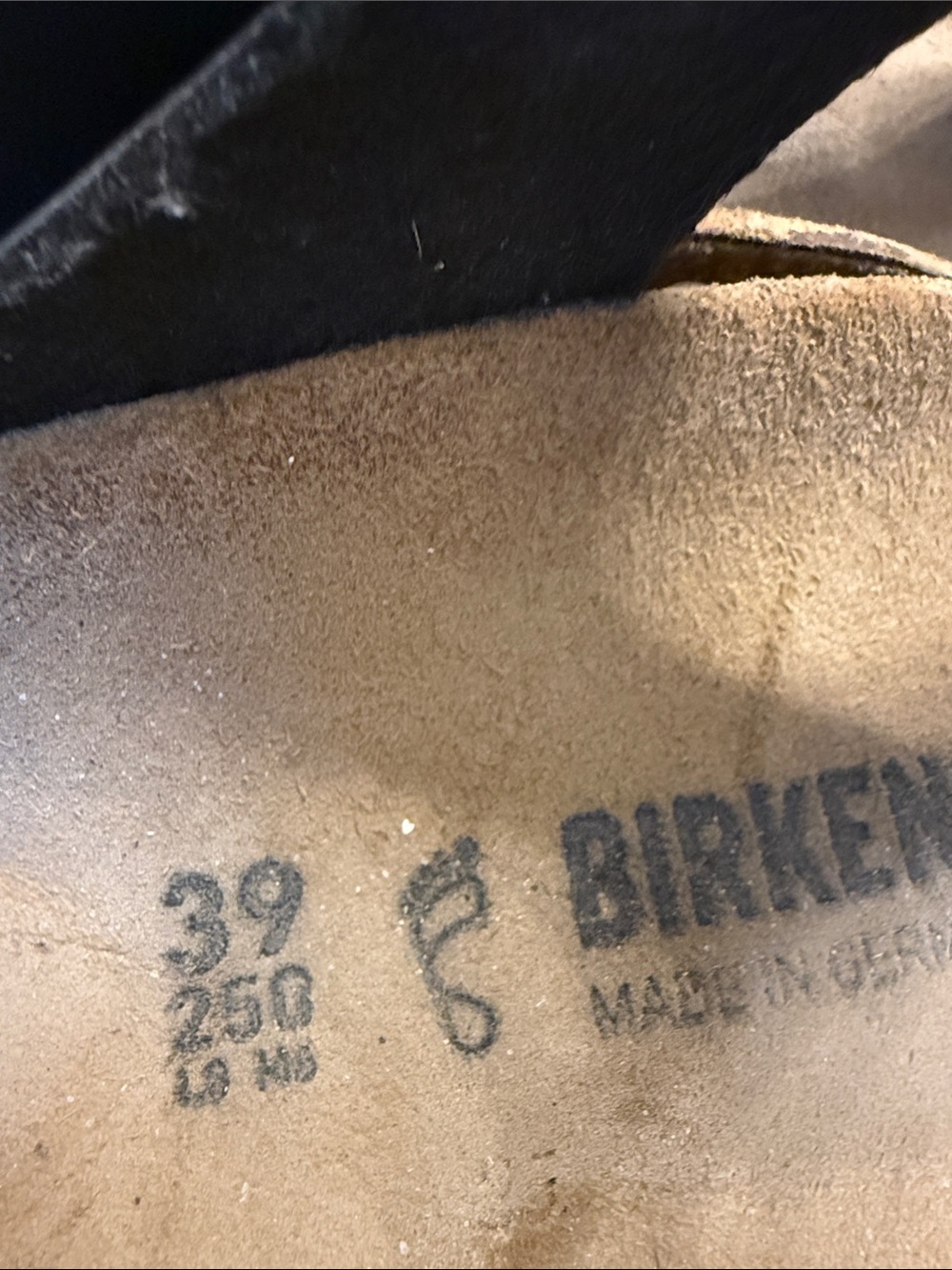 Birkenstock matte Black Gizeh Thong Sandals - Picture 5 of 5
